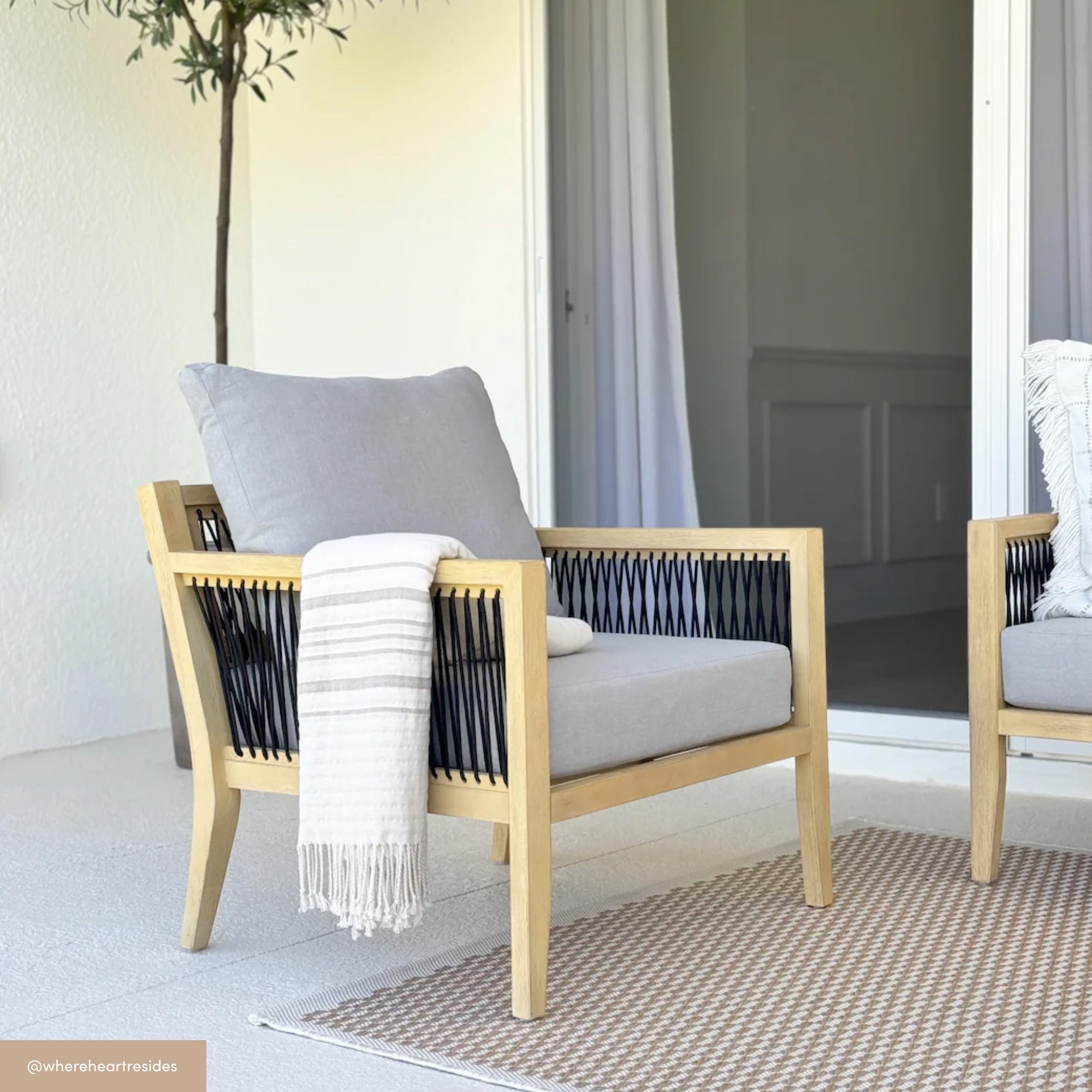 Outdoor Wood Patio Arm Chairs Gray Acacia (Set of 2)