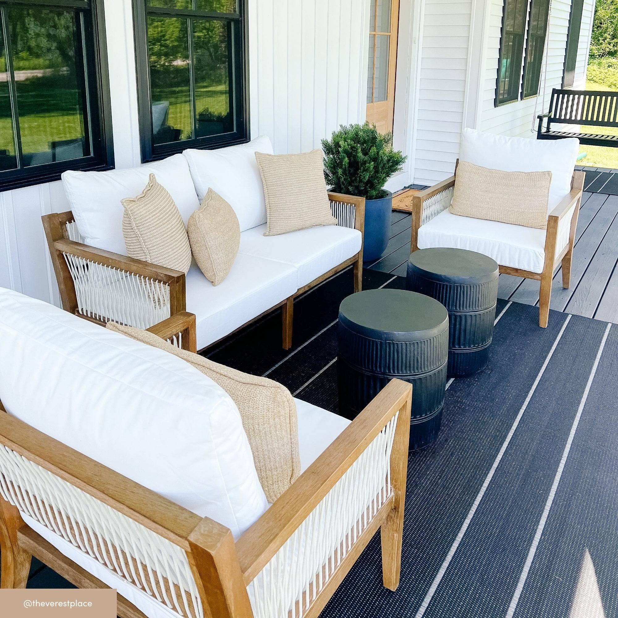 Outdoor Patio Wood Arm Chair White Light Brown