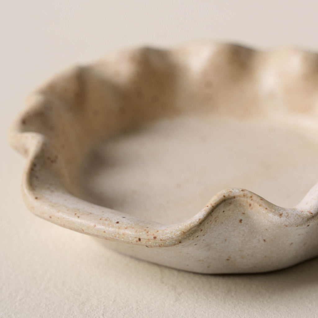 French White Ruffle Spoon Rest