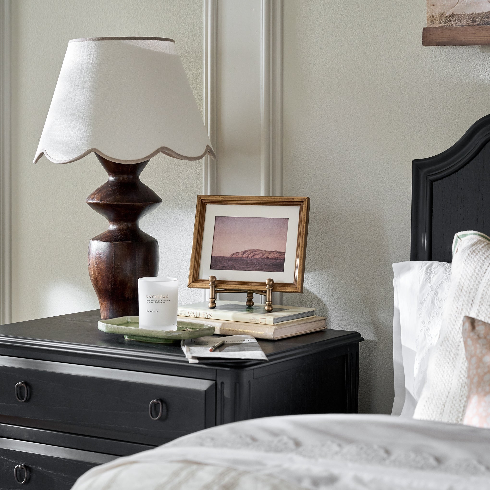 Arthur Antiqued Brass Photo Easel