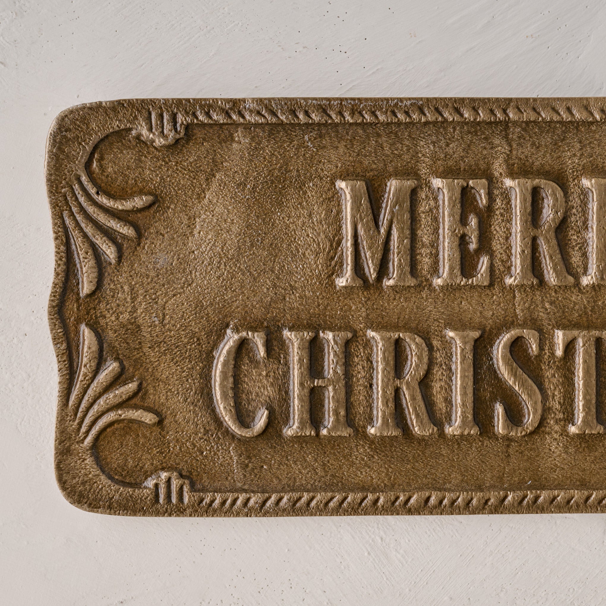 Antique-Inspired Merry Christmas Plaque