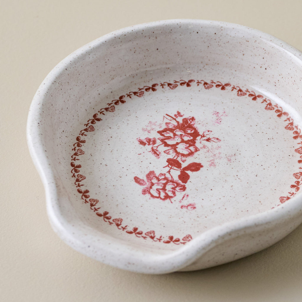 Heirloom Garden Scarlett Floral Spoon Rest