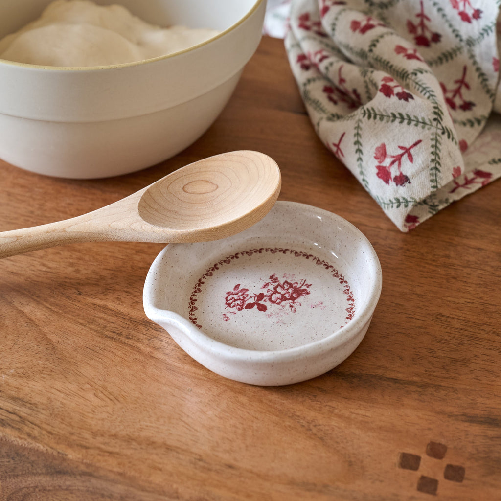 Heirloom Garden Scarlett Floral Spoon Rest