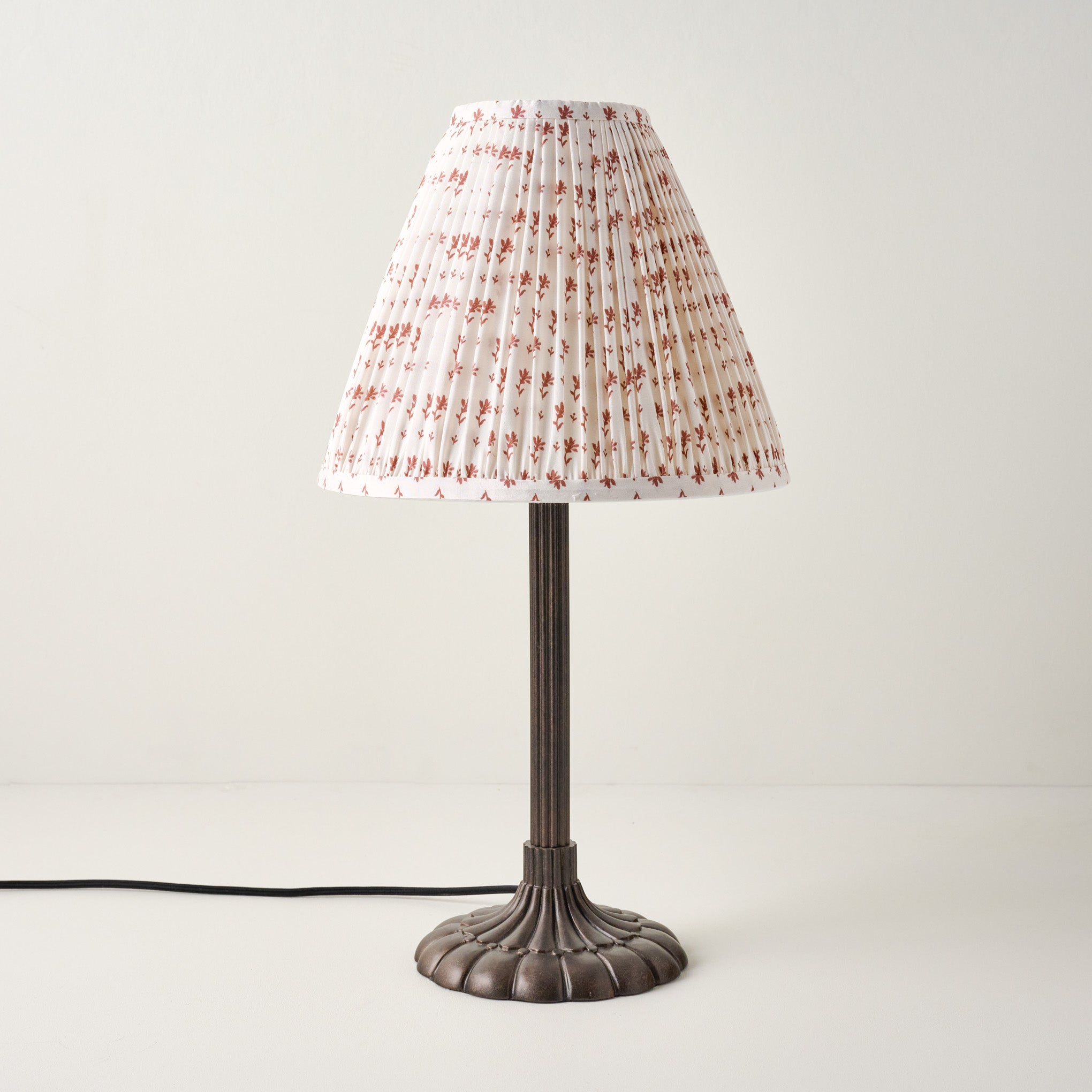 Stella Table Lamp-Bronze Scallop