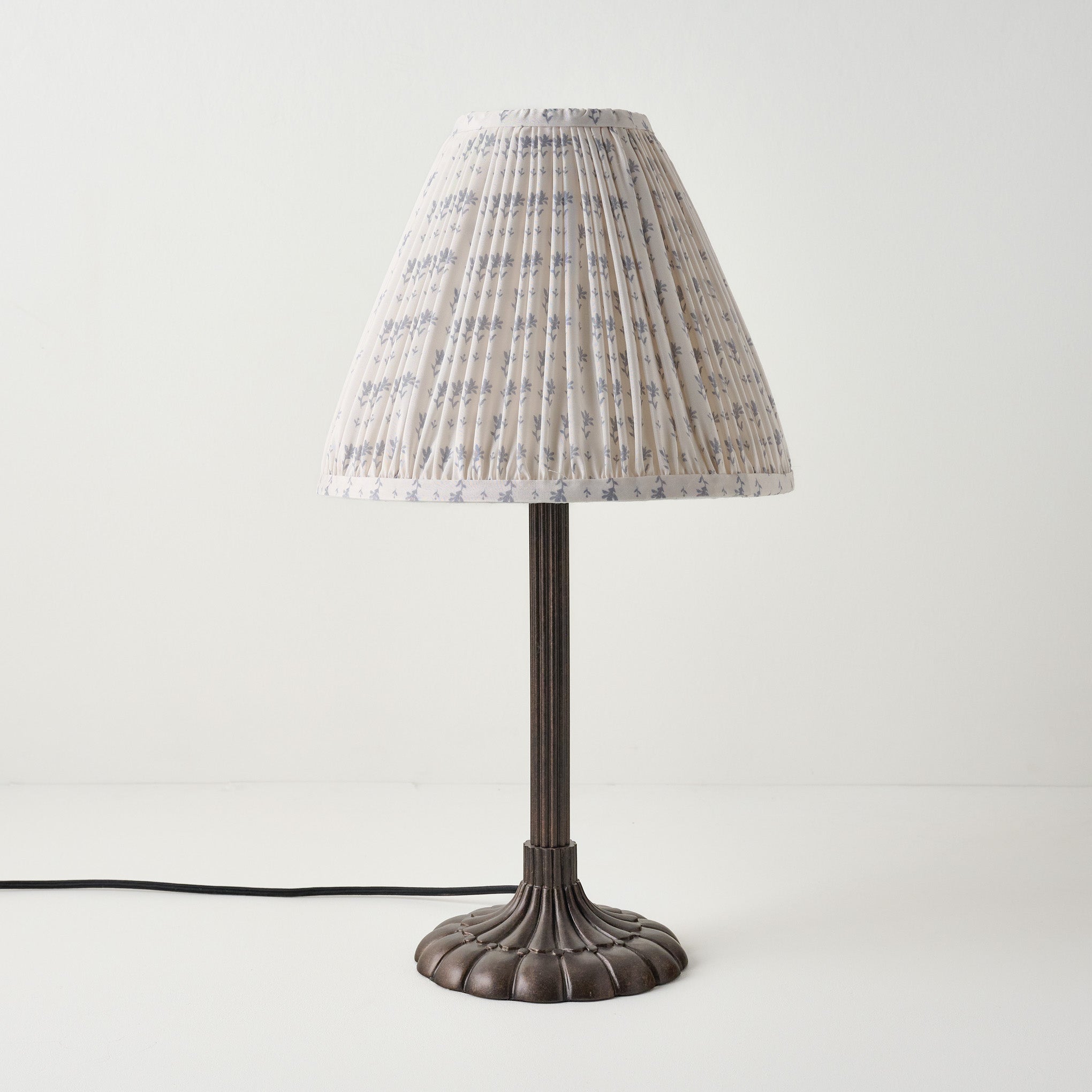 Stella Table Lamp-Bronze Scallop
