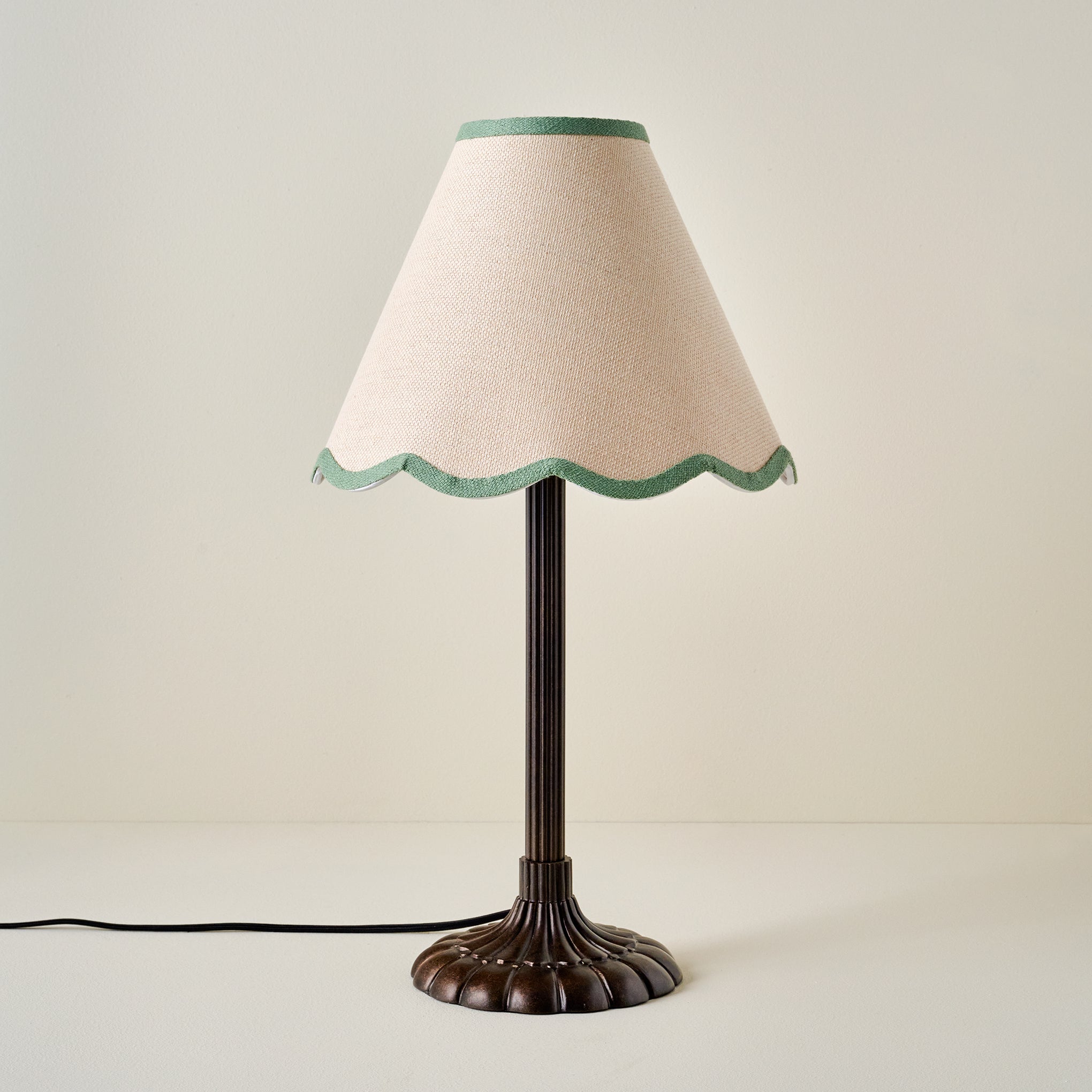 Stella Table Lamp-Bronze Scallop