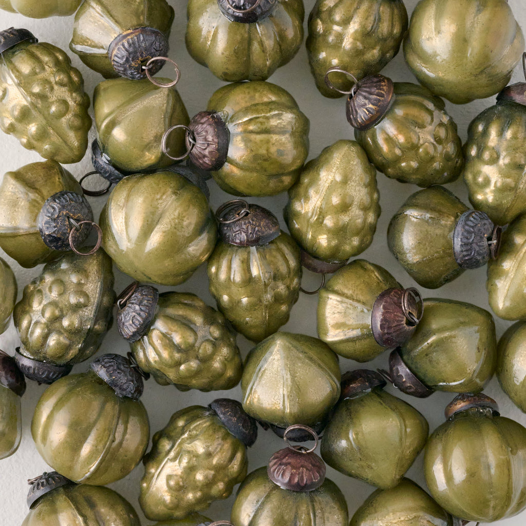 Antique Inspired Ornament Bowl Filler