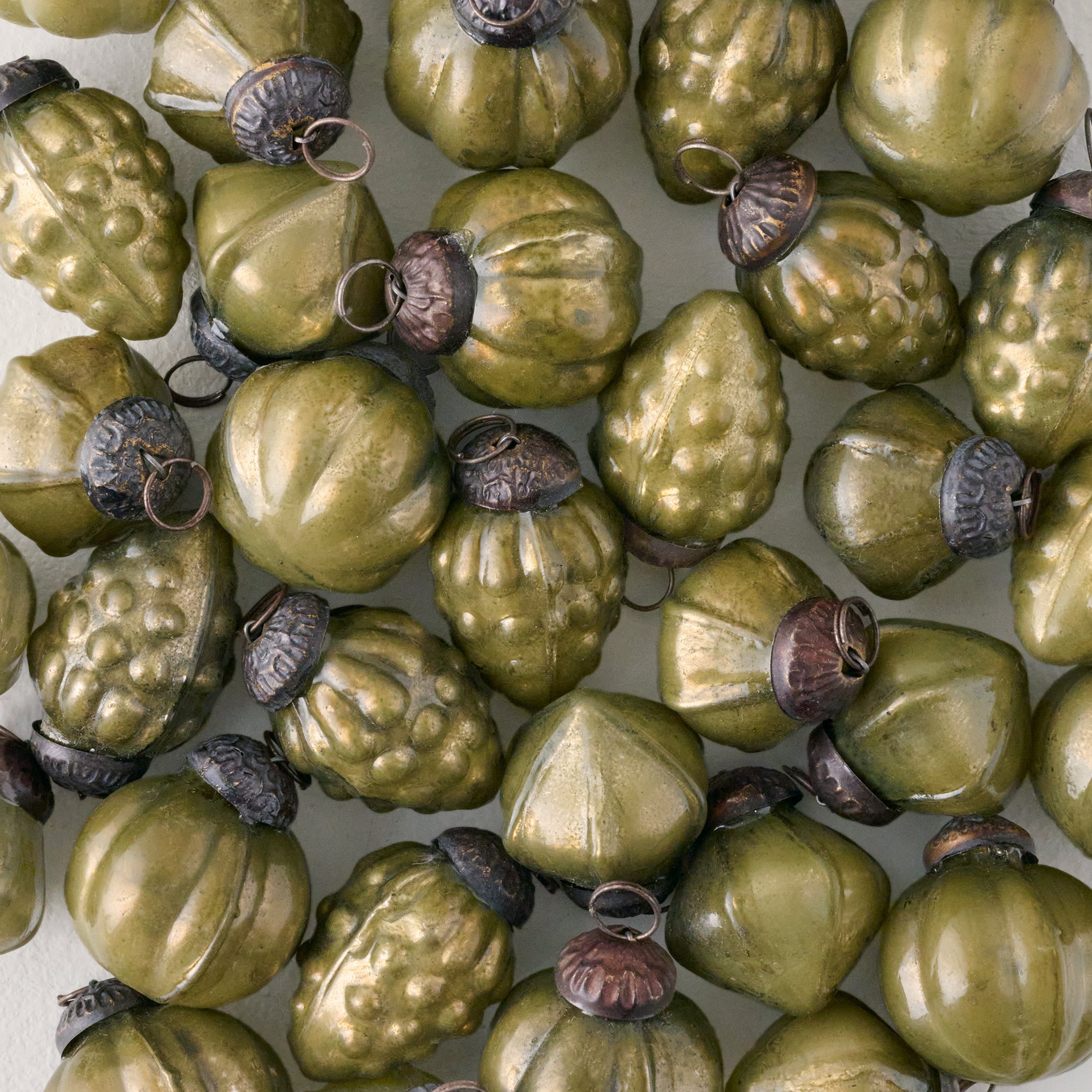 Antique Inspired Ornament Bowl Filler