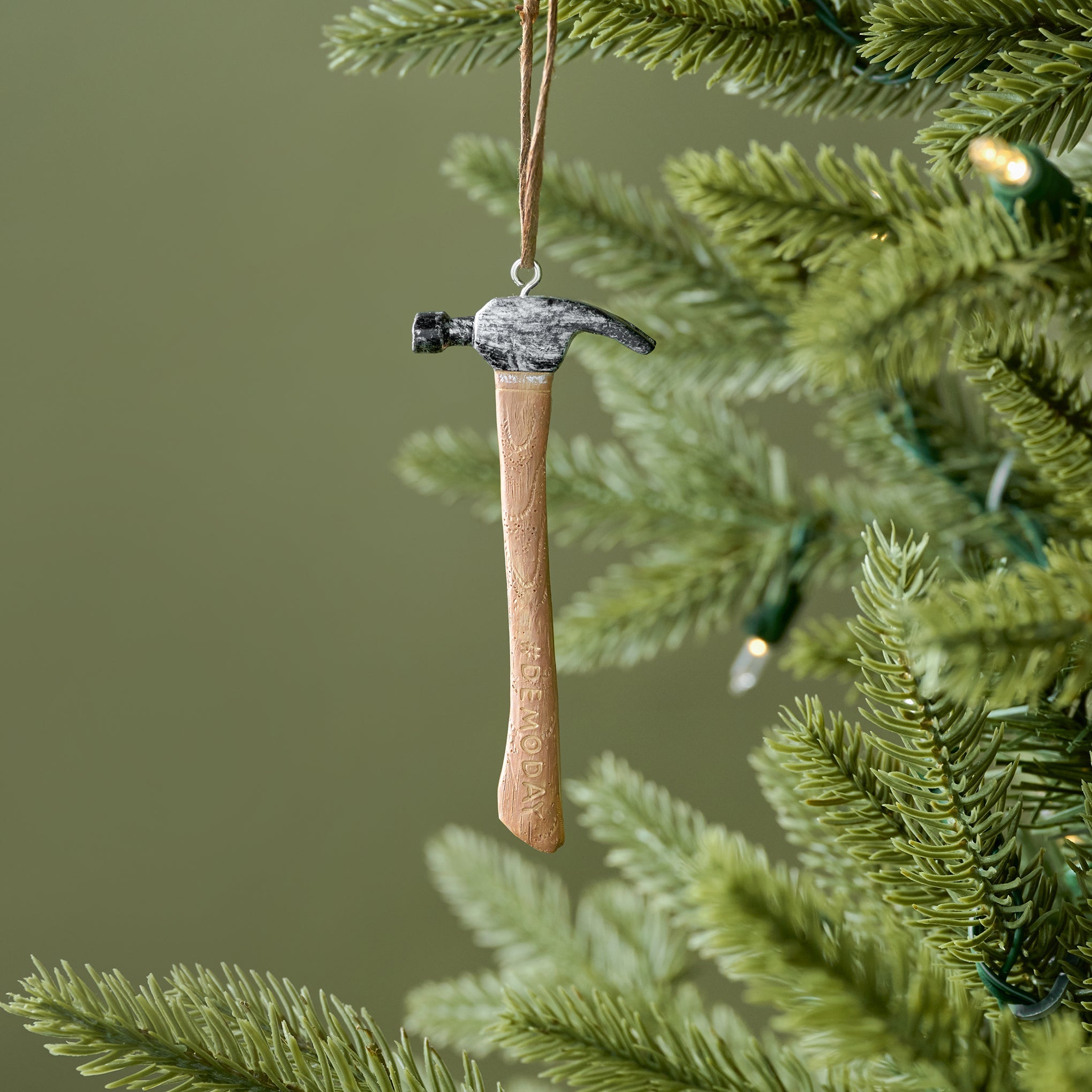 #DEMODAY Hammer Ornament