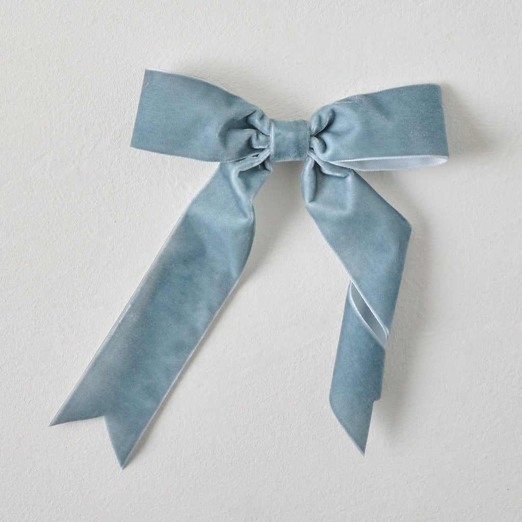 Velvet Bow Ornament Clip. Set of 8