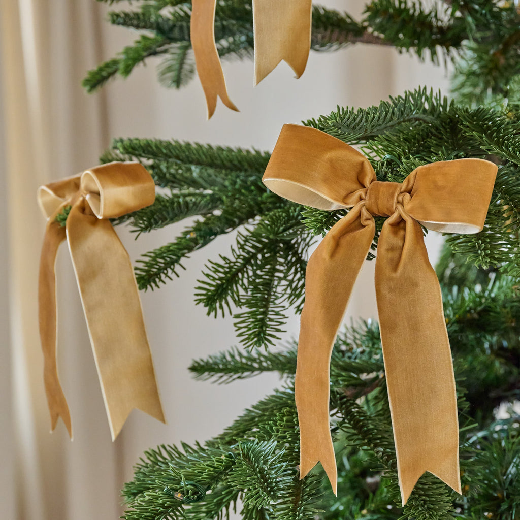 Velvet Bow Ornament Clip. Set of 8