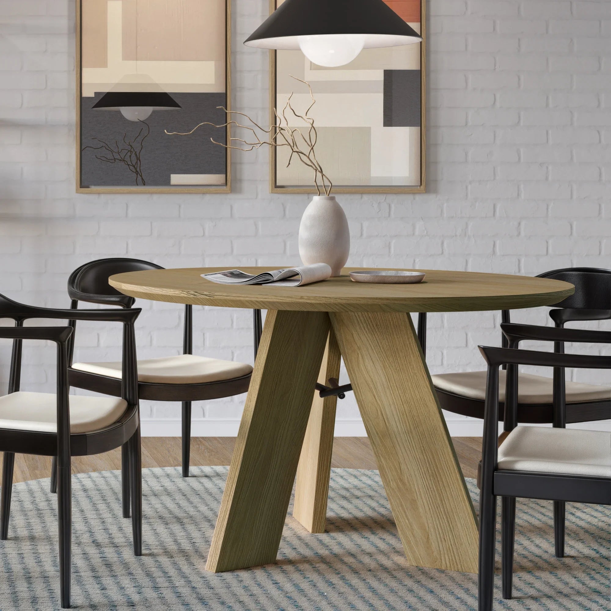 Cascais Round Dining Table