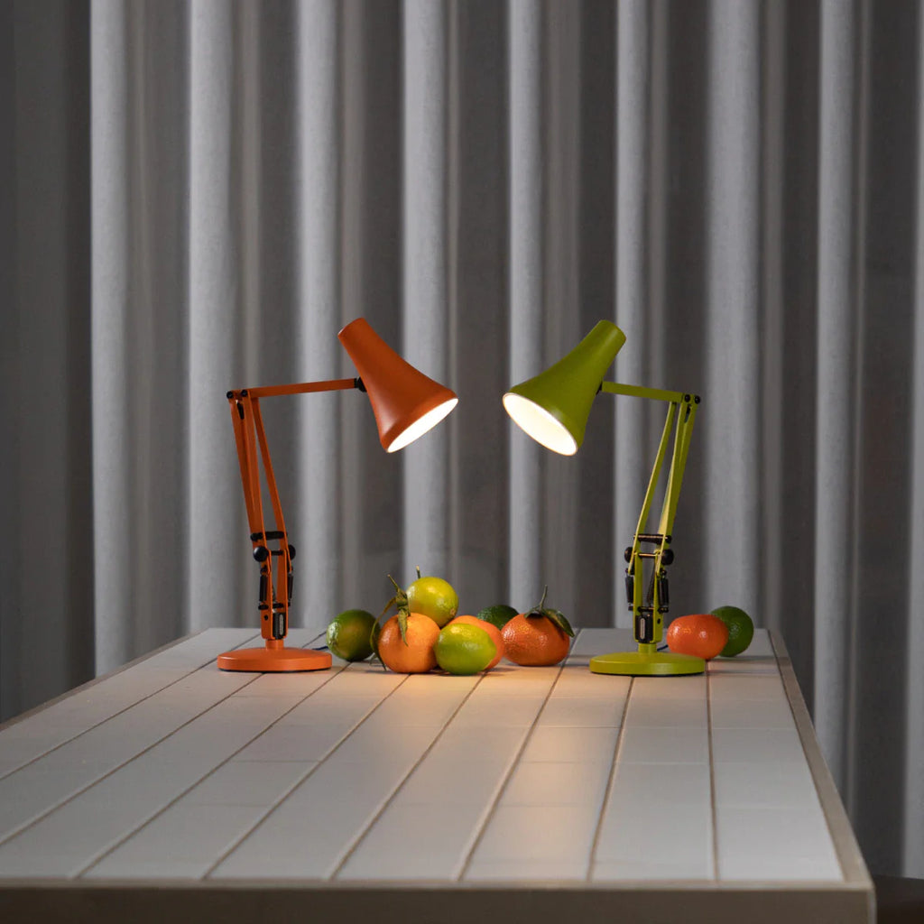 90 Mini Mini Desk Lamp