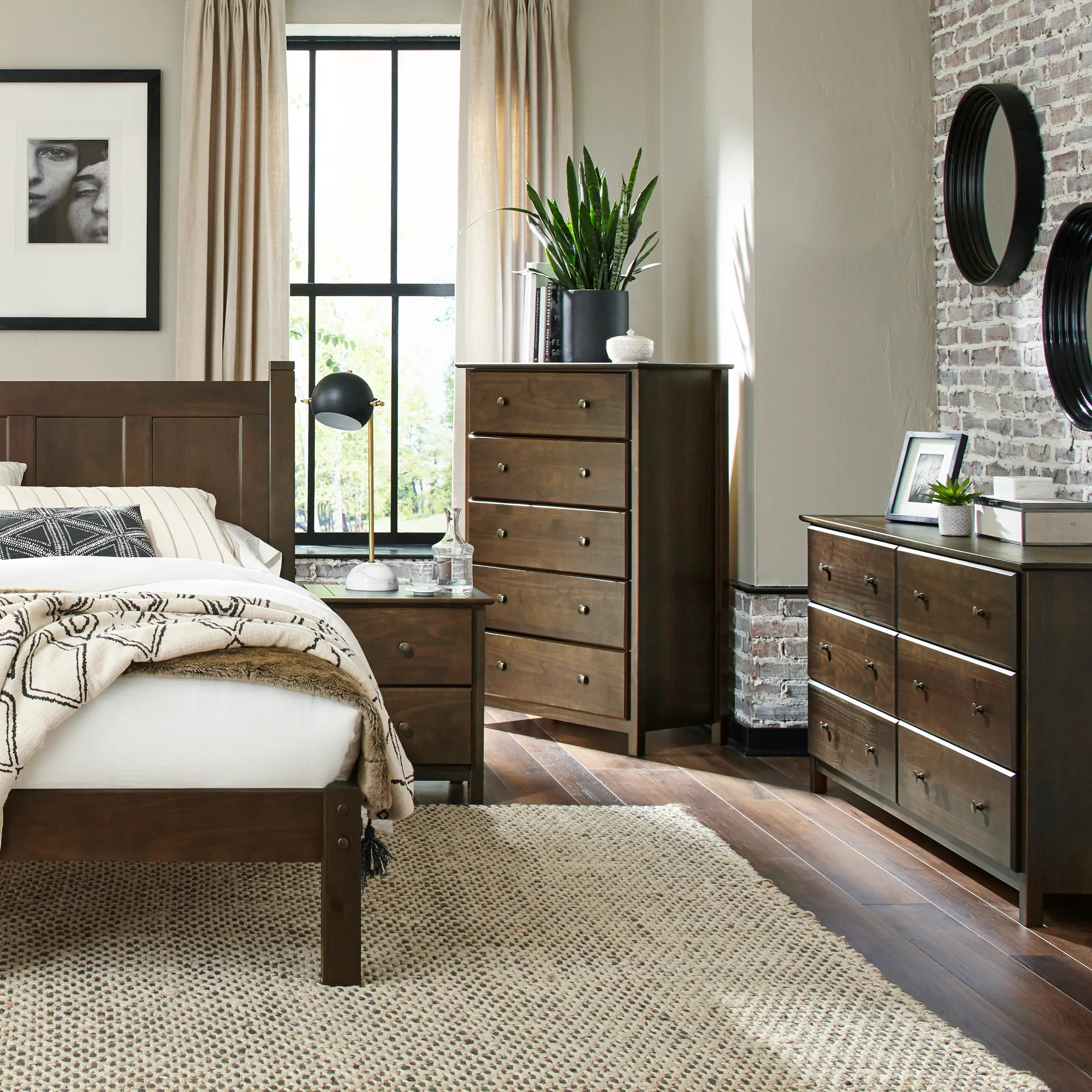 Shaker Bedroom Set (5-Piece)